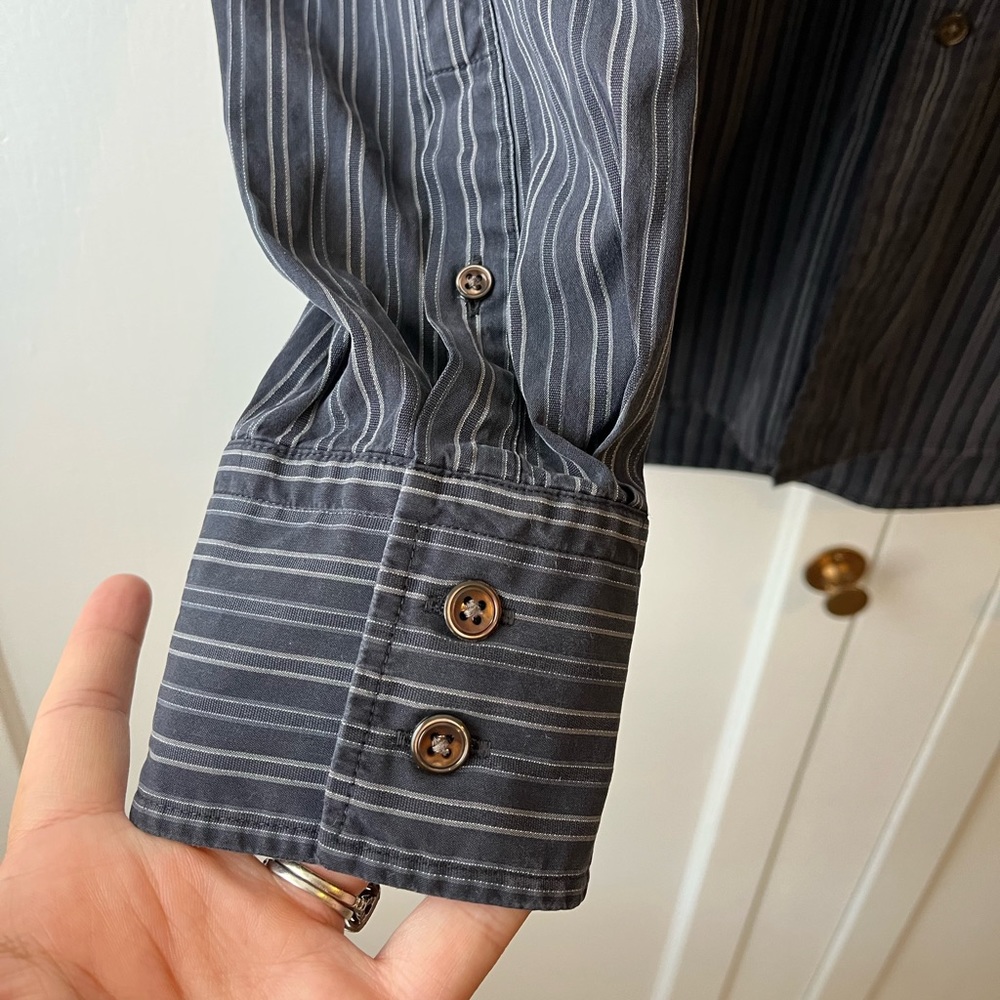 Faconnable Men’s Pinstriped Button Up Shirt Large Navy - Picture 5 of 9